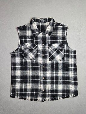 Jolie & Joy Plaid Flannel Button Up Vest Raw Hem Black White Goth Grunge